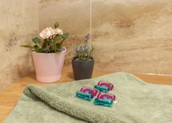 Kazinczy Street Vibe I 2br I 1 Free Parking I Self Check-in *