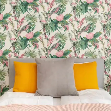 Διαμέρισμα Kazinczy Street Vibe I 2br I 1 Free Parking I Self Check-in *