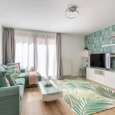 Kazinczy Street Vibe I 2br I 1 Free Parking I Self Check-in Διαμέρισμα *