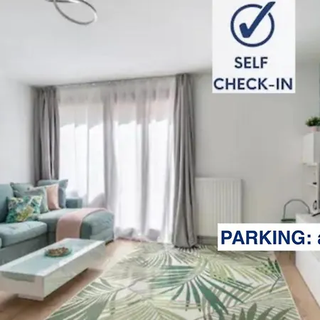 Kazinczy Street - Free Parking - Self Check-in 布达佩斯